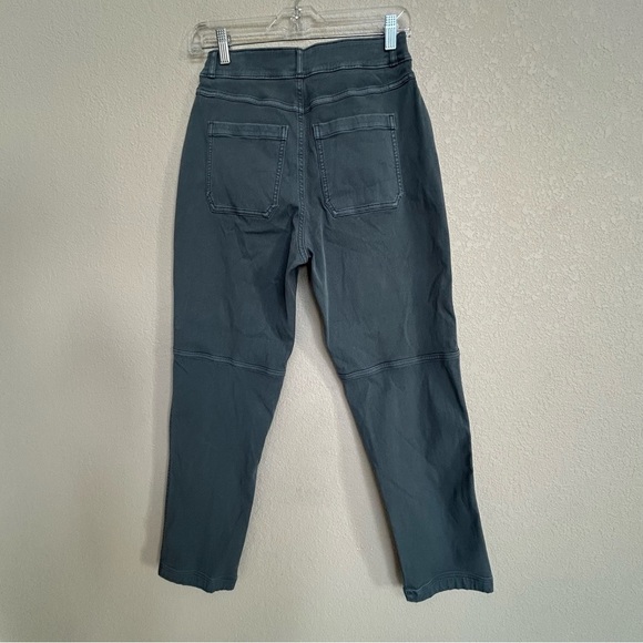 SPANX Women’s Size Medium Green Utility Cargo Ankle Length Stretch Twill Pants - Picture 2 of 6